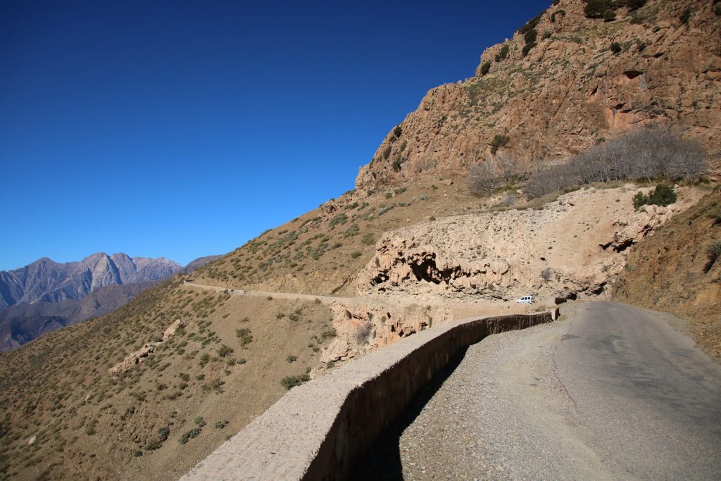 Road towards Tizi n Test, one-week Southern Morocco road trip