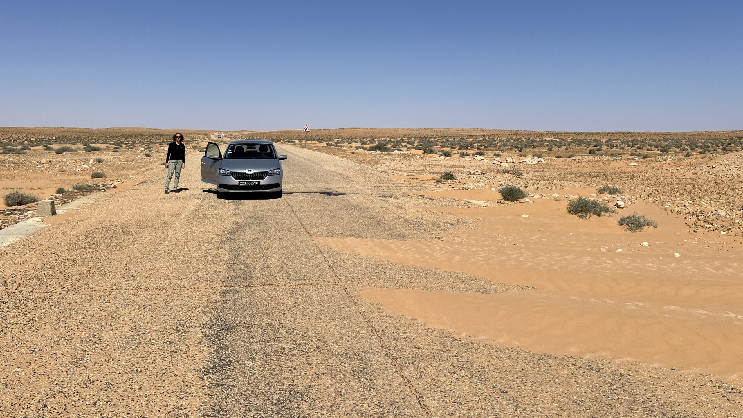 7-day Tunesia road trip with hikes at Chenini and Mides